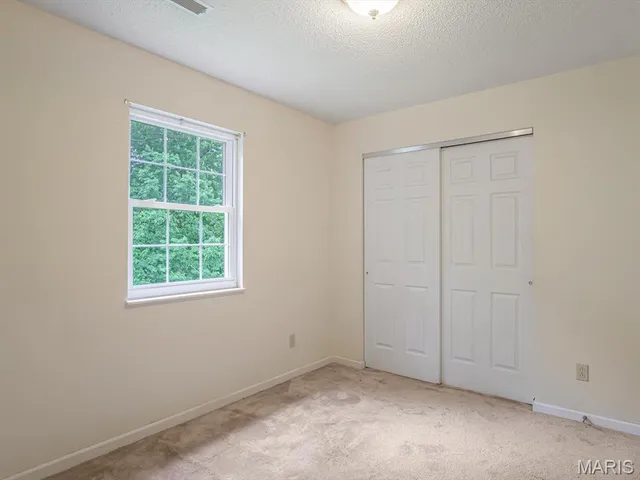 $240,000 | 109 Miller Court, Valmeyer, IL 62295