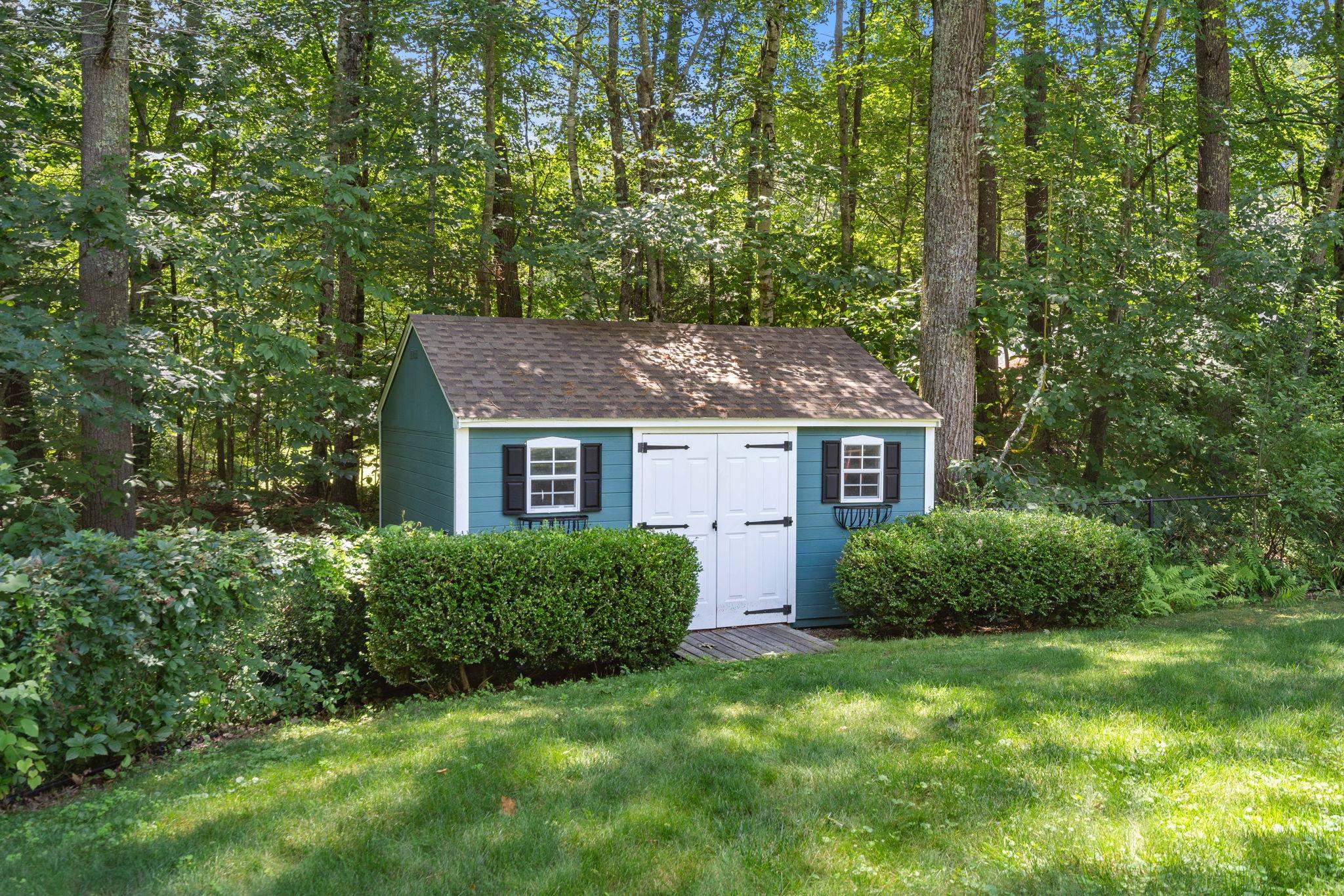 10 Bear Hill Road Windham, NH 03087 - Photo 45 of 51