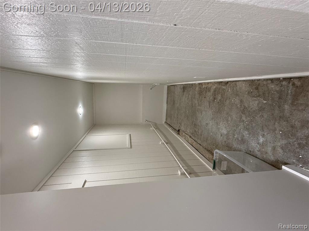 1496 Wiggins Road Fenton, MI 48430 - Photo 16 of 29