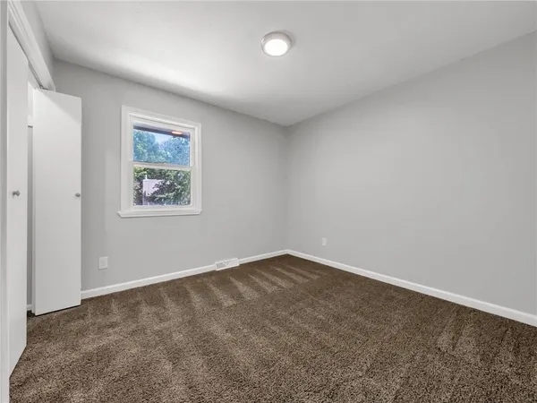 $315,000 | 1300 Northeast Browning Lane, Lee's Summit, MO 64086