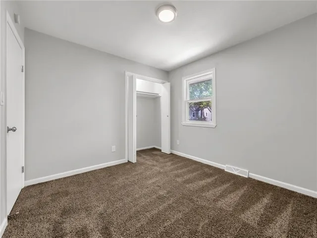 $320,000 | 1300 Northeast Browning Lane, Lee's Summit, MO 64086