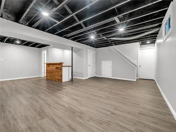 $315,000 | 1300 Northeast Browning Lane, Lee's Summit, MO 64086