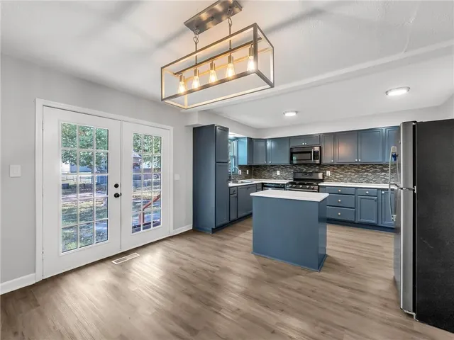 $320,000 | 1300 Northeast Browning Lane, Lee's Summit, MO 64086