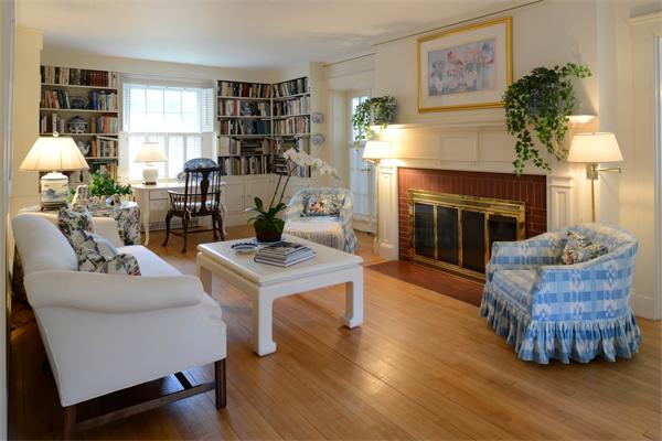 1 Hawthorne Road Swampscott, MA 01907 - Photo 3 of 27 Gallery Image 3
