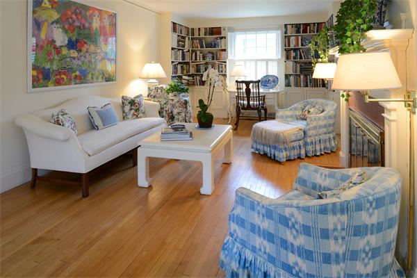 1 Hawthorne Road Swampscott, MA 01907 - Photo 4 of 27 Gallery Image 4