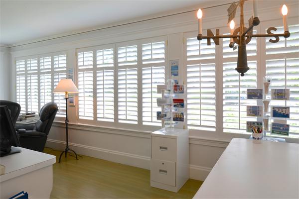 1 Hawthorne Road Swampscott, MA 01907 - Photo 7 of 27 Gallery Image 7