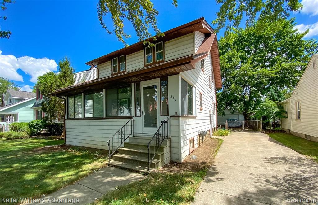 320 Wesley Street Rochester, MI 48307 - Photo 1 of 27