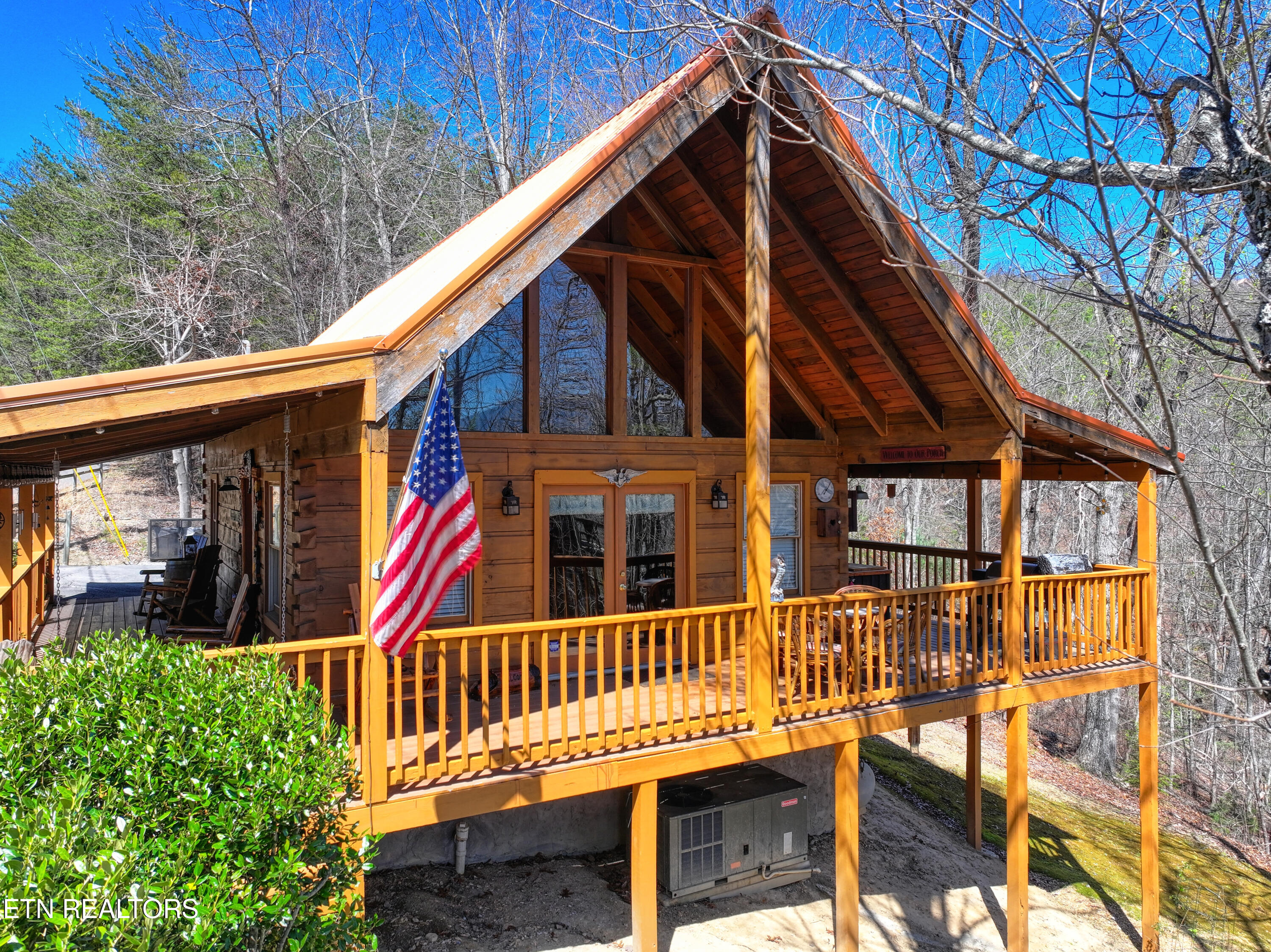 2621 Raccoon Hollow Way Pigeon Forge, TN 37862 - Photo 1 of 47 DJI_20260324134115_0557_D_160