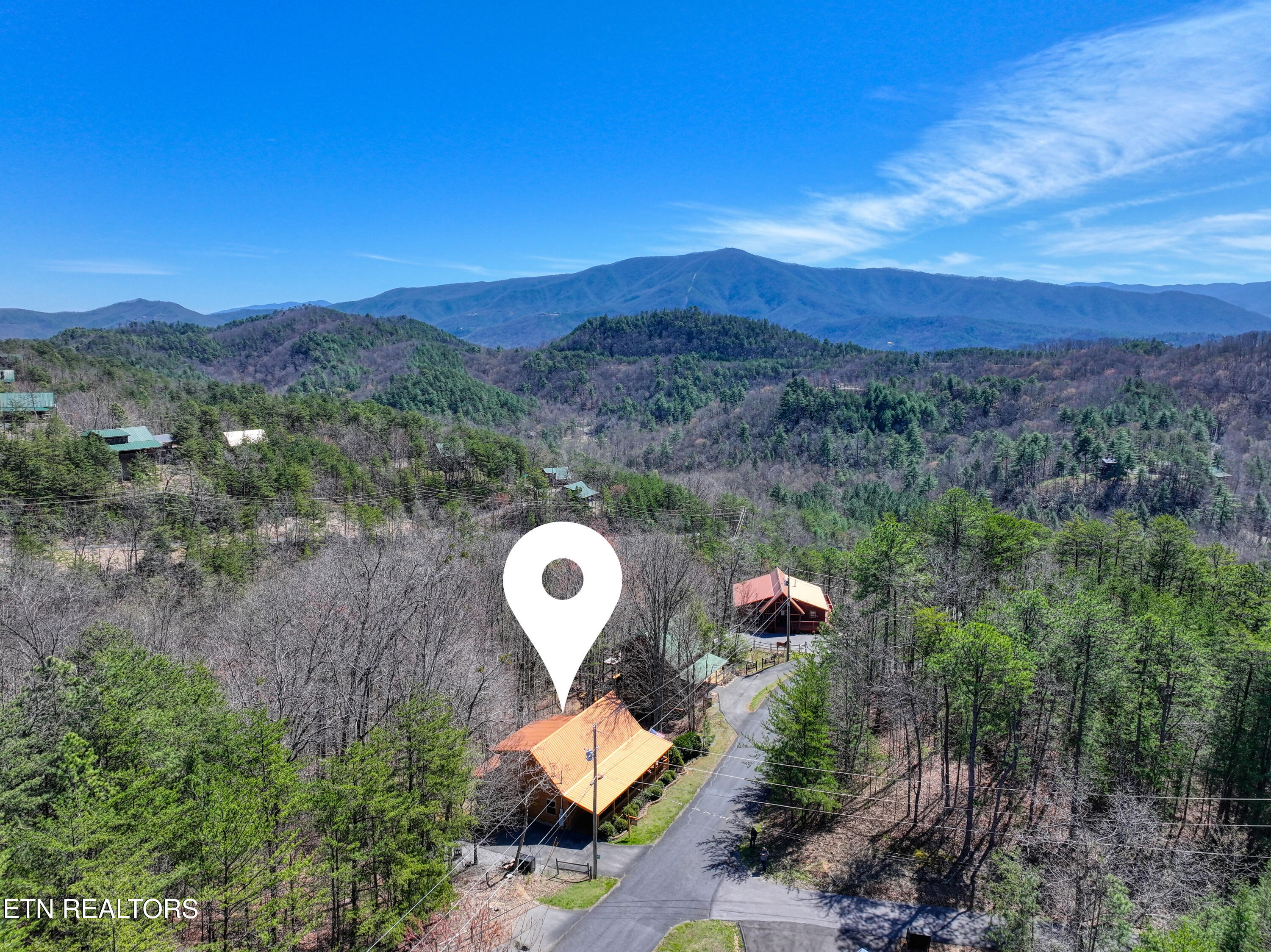 2621 Raccoon Hollow Way Pigeon Forge, TN 37862 - Photo 46 of 47 DJI_20260324124544_0517_D_152