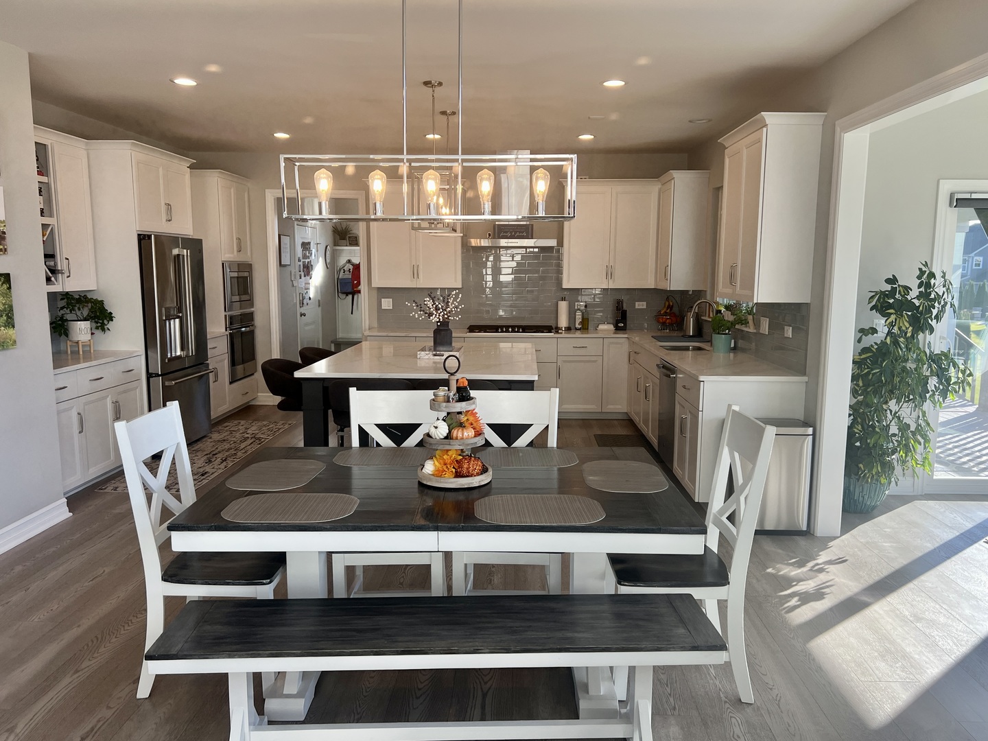 4328 Carpenter Road Naperville, IL 60564 - Photo 13 of 58 Gallery Image 13