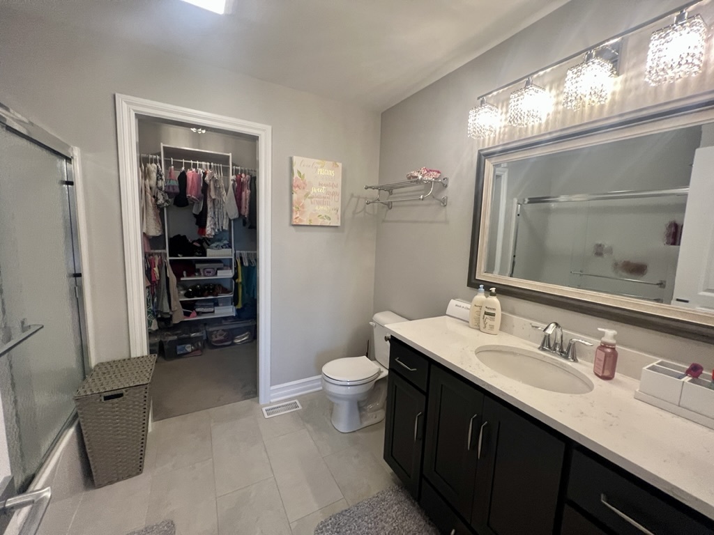 4328 Carpenter Road Naperville, IL 60564 - Photo 38 of 58 Gallery Image 38