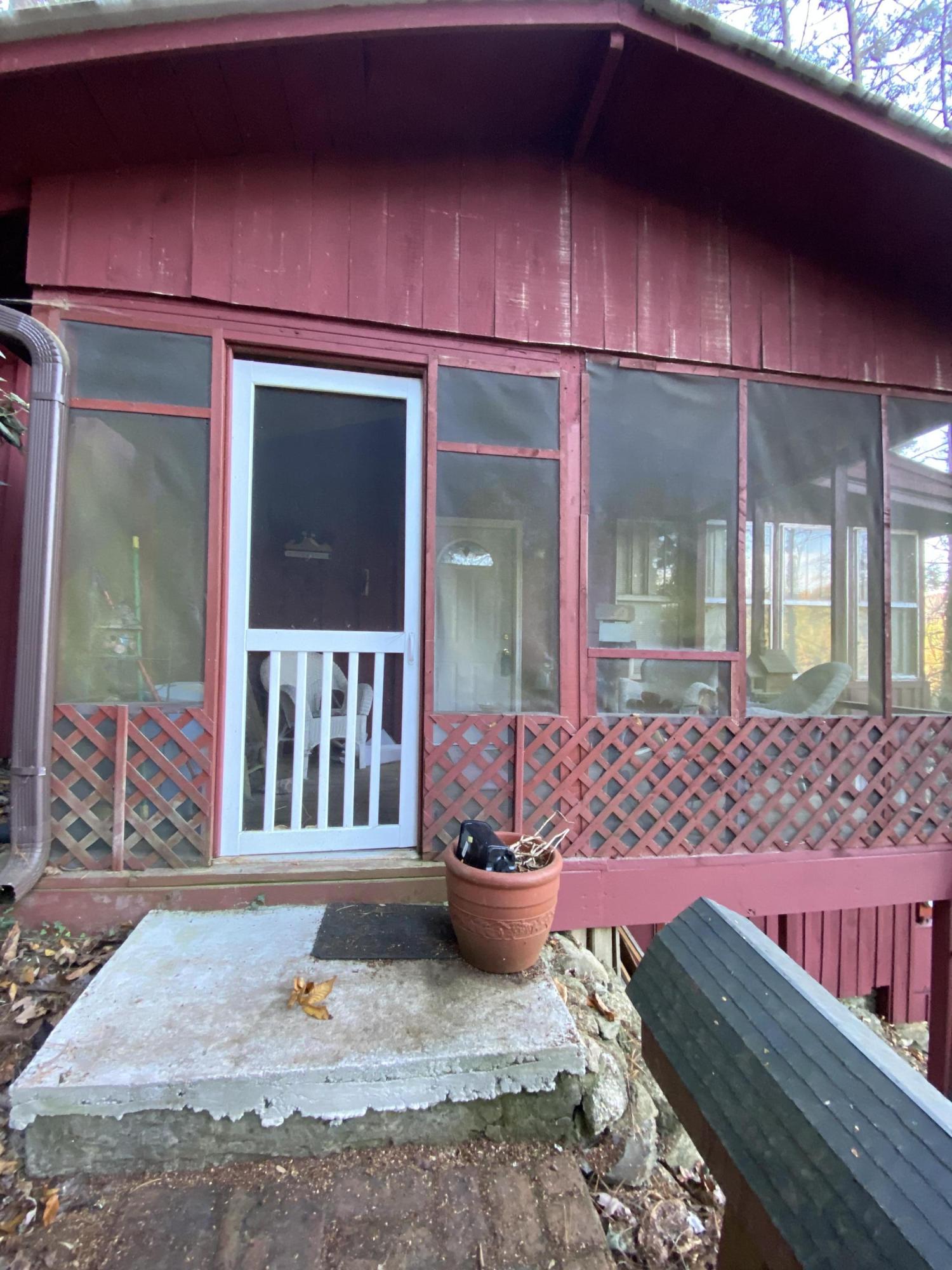 138 Mt Luke Road Townsend, TN 37882 - Photo 4 of 7 138 mt Luke front porch view