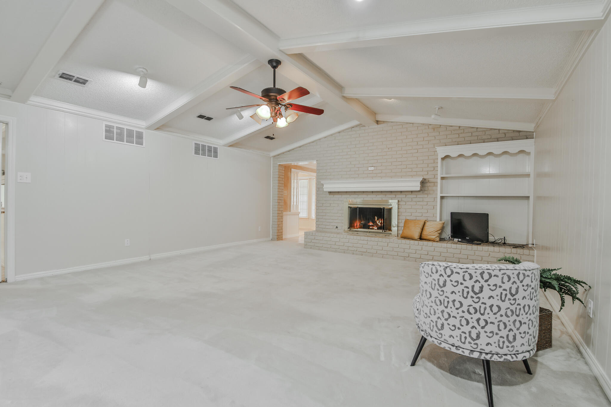 3003 80th Street Lubbock, TX 79423 - Photo 6 of 41 Haleydphotography-30
