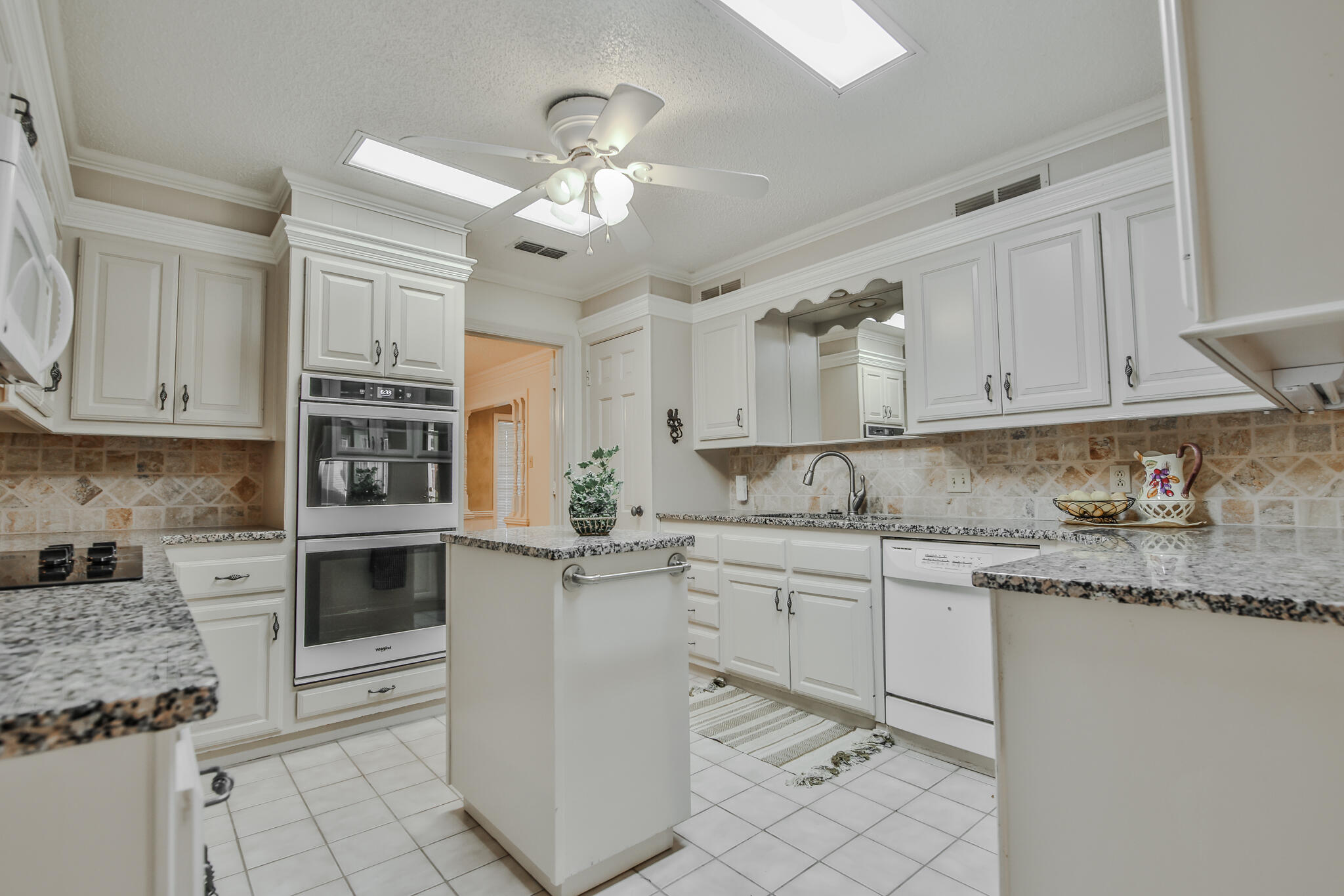 3003 80th Street Lubbock, TX 79423 - Photo 8 of 41 Haleydphotography-21