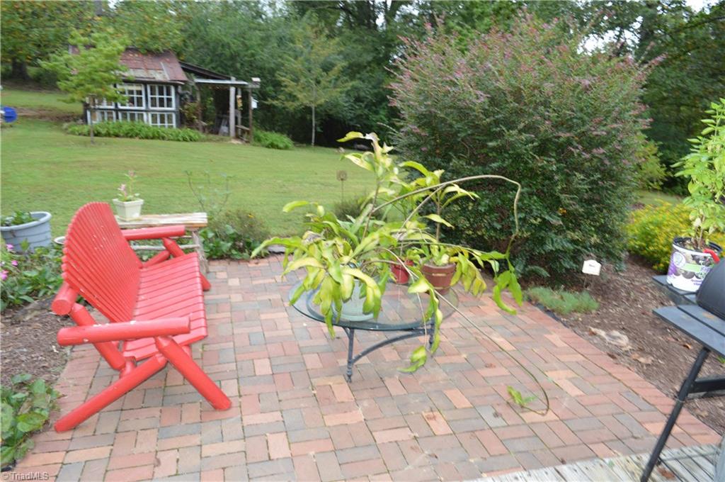 261 Jacobs Creek Road Madison, NC 27025 - Photo 24 of 30