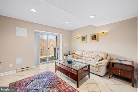 $1,175,000 | 13040 Jerome Jay Drive, Cockeysville, MD 21030