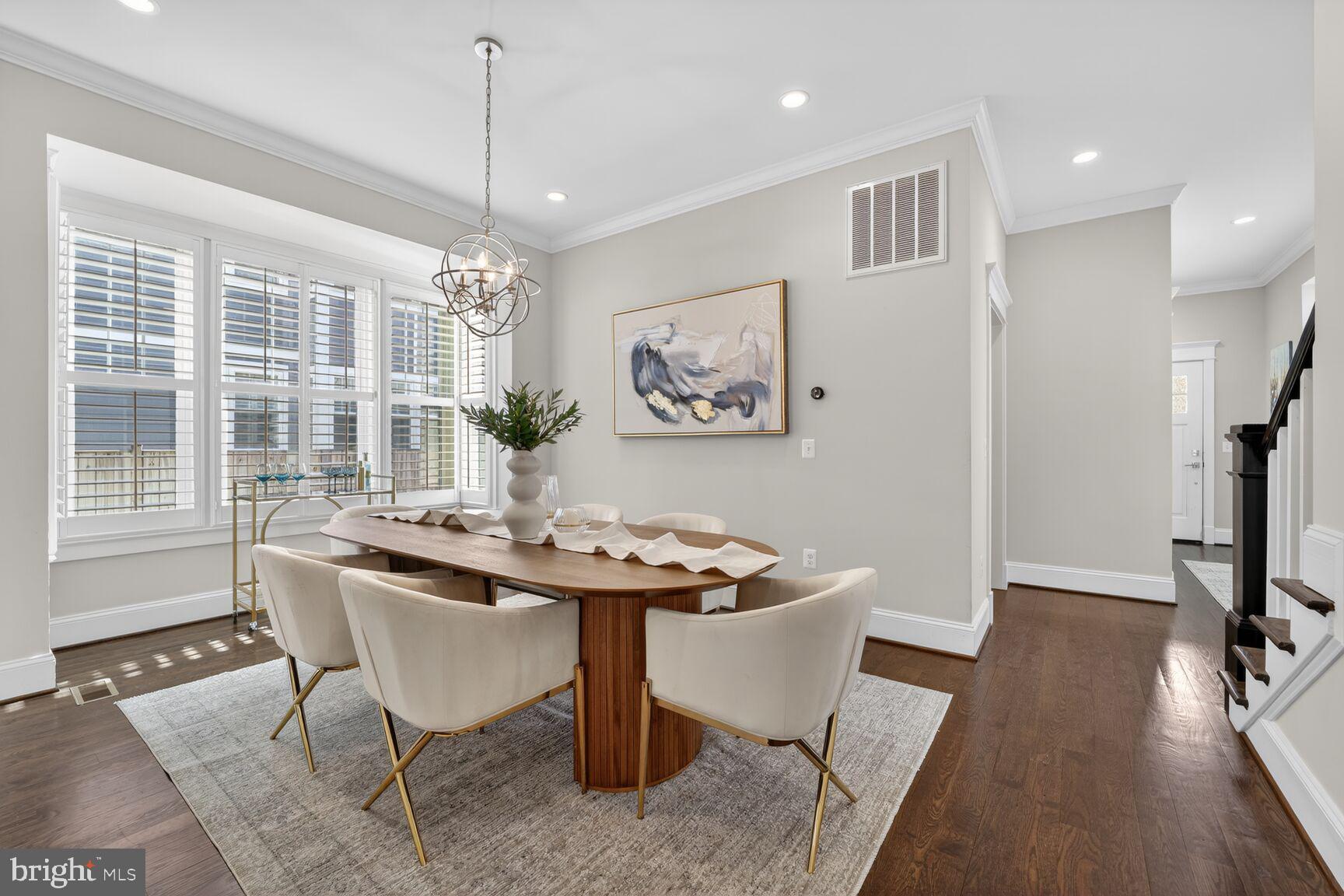 8113 Wellington Road Alexandria, VA 22308 - Photo 12 of 60