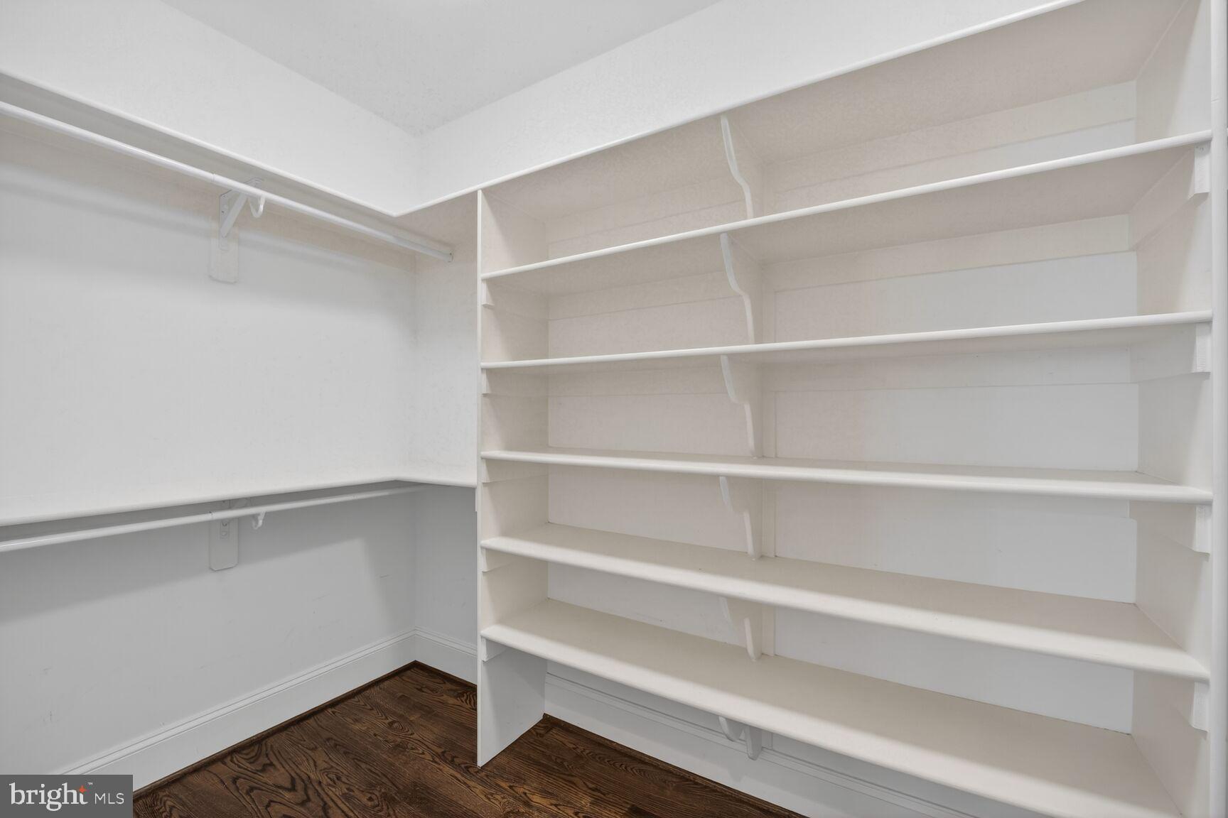 8113 Wellington Road Alexandria, VA 22308 - Photo 28 of 60