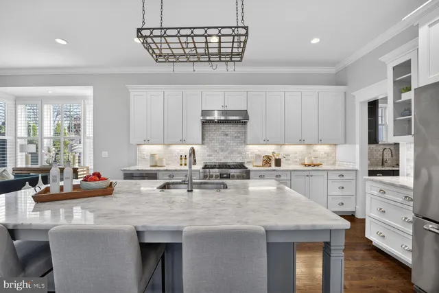 $1,385,000 | 8113 Wellington Road, Alexandria, VA 22308