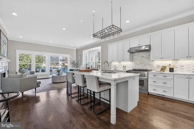 $1,385,000 | 8113 Wellington Road, Alexandria, VA 22308