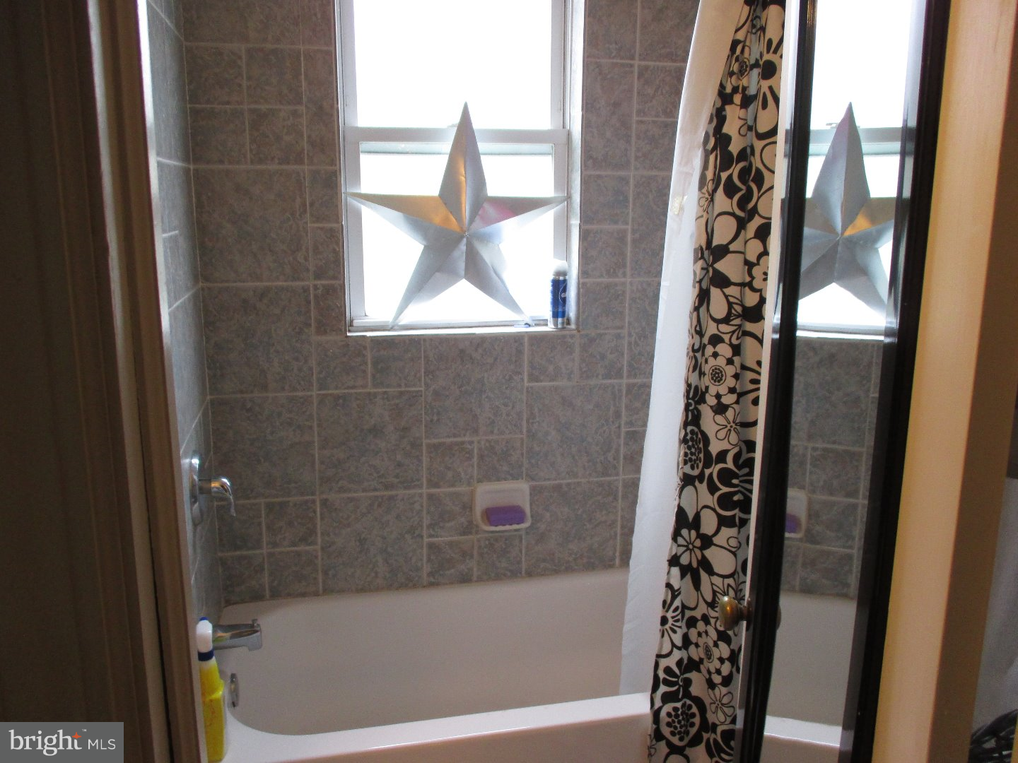 900 Fox Chase Road Jenkintown, PA 19046 - Photo 9 of 21 Gallery Image 9