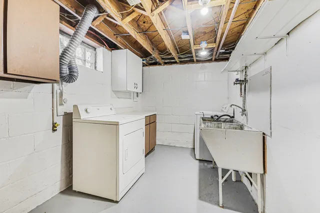 $295,000 | 127 Madelon Street, Belleville, MI 48111