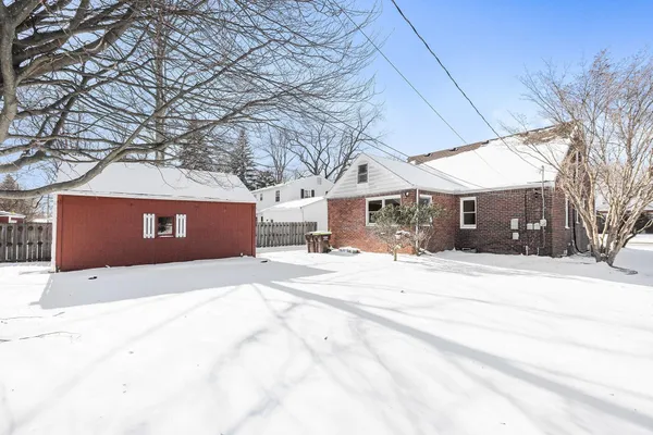 $300,000 | 127 Madelon Street, Belleville, MI 48111