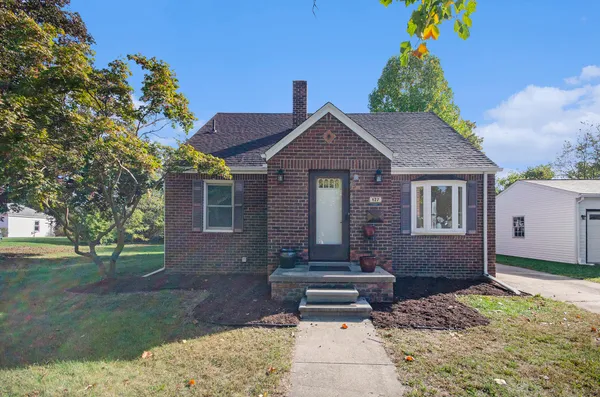 $300,000 | 127 Madelon Street, Belleville, MI 48111