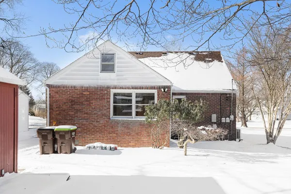 $300,000 | 127 Madelon Street, Belleville, MI 48111