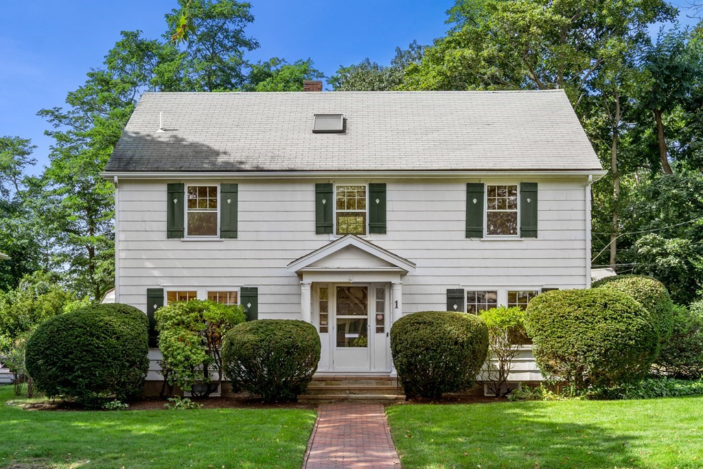 1 Conant Road Marblehead, MA 01945 - Photo 1 of 38 Gallery Image 1