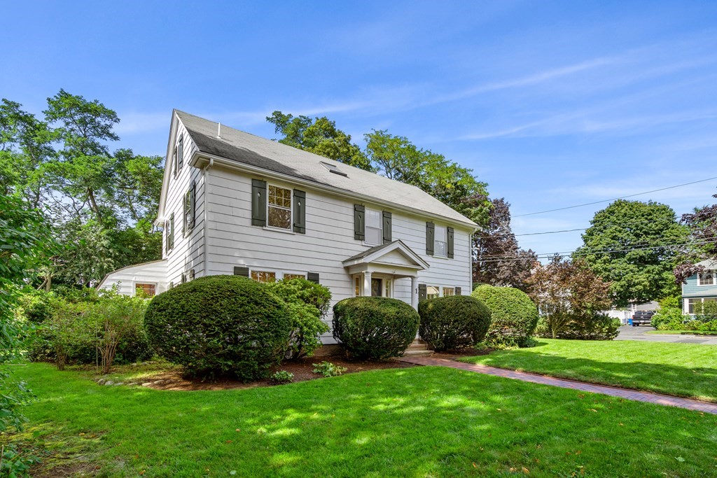 1 Conant Road Marblehead, MA 01945 - Photo 3 of 38 Gallery Image 3