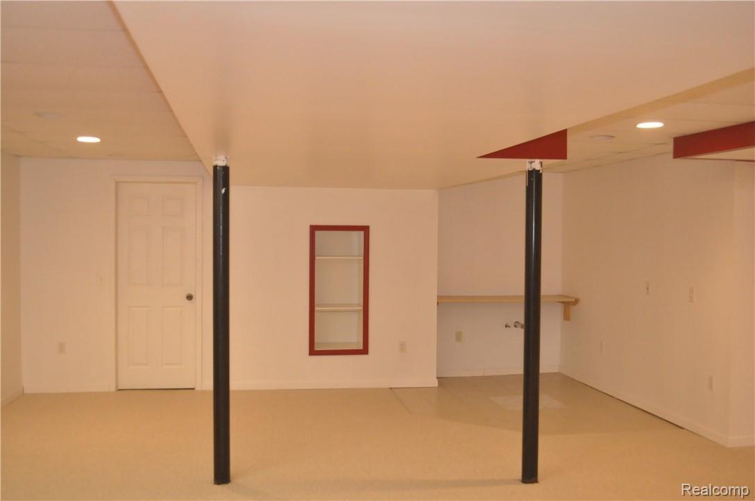 2479 Jackson Drive Rochester, MI 48309 - Photo 28 of 29 Basement 3.JPG