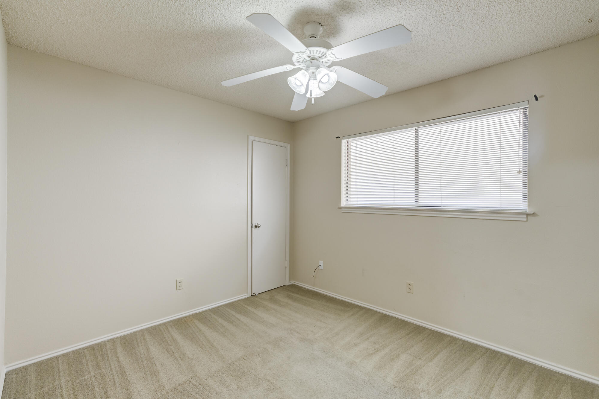 3414 91st Street Lubbock, TX 79423 - Photo 22 of 35 DSC08759_60_61_62_63