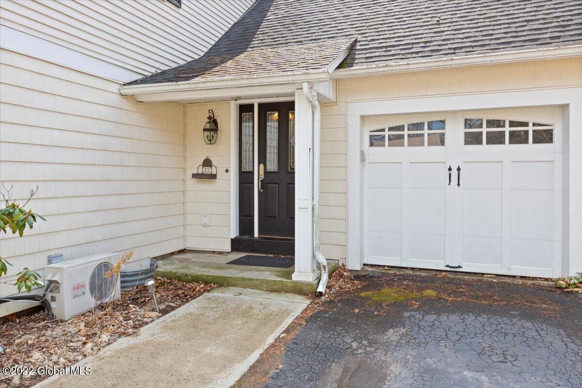 69 Upper Loudon Road Colonie, NY 12211 - Photo 26 of 30 14-MW2_4372