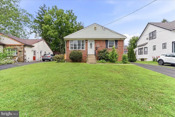 $335,000 | 426 Sharp Avenue, Glenolden, PA 19036