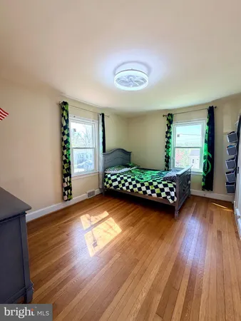 $4,500 | 2916 Meadow Lane, Falls Church, VA 22042