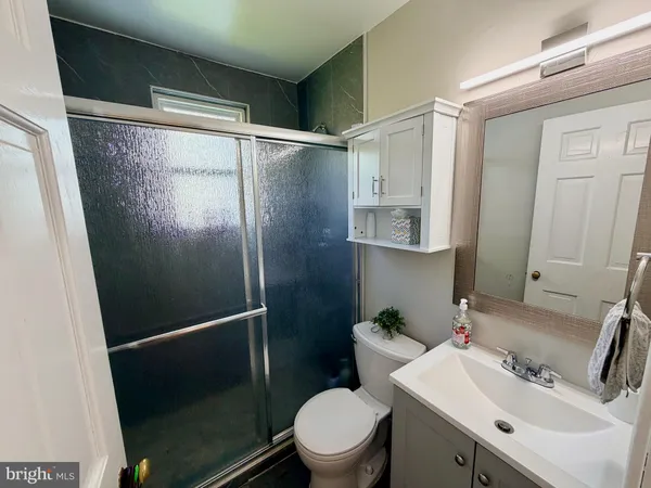 $4,500 | 2916 Meadow Lane, Falls Church, VA 22042