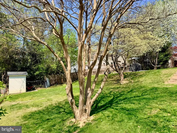 $4,500 | 2916 Meadow Lane, Falls Church, VA 22042
