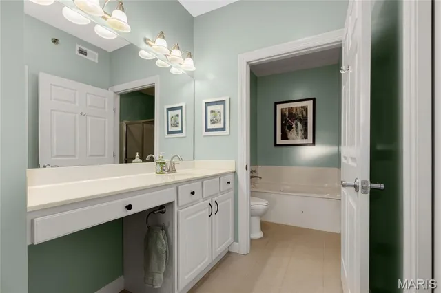 $235,000 | 13115 Mill Crossing Court, Unit 101, St. Louis, MO 63141