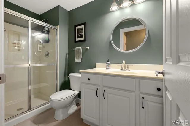 $235,000 | 13115 Mill Crossing Court, Unit 101, St. Louis, MO 63141