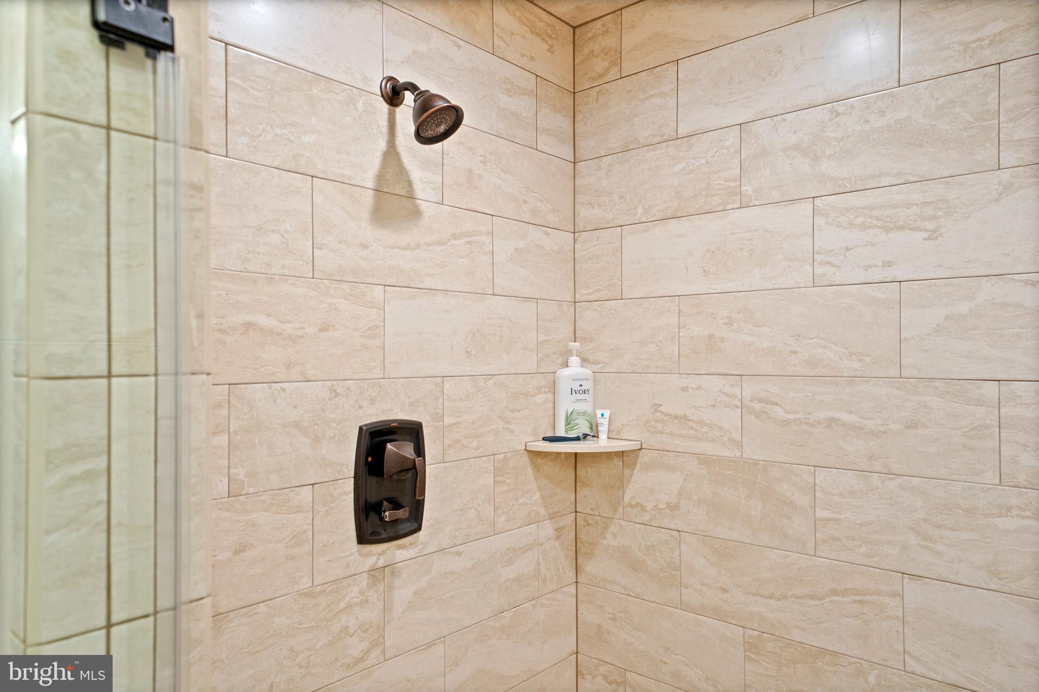 8175 Wheatley Road La Plata, MD 20646 - Photo 48 of 87 Shower