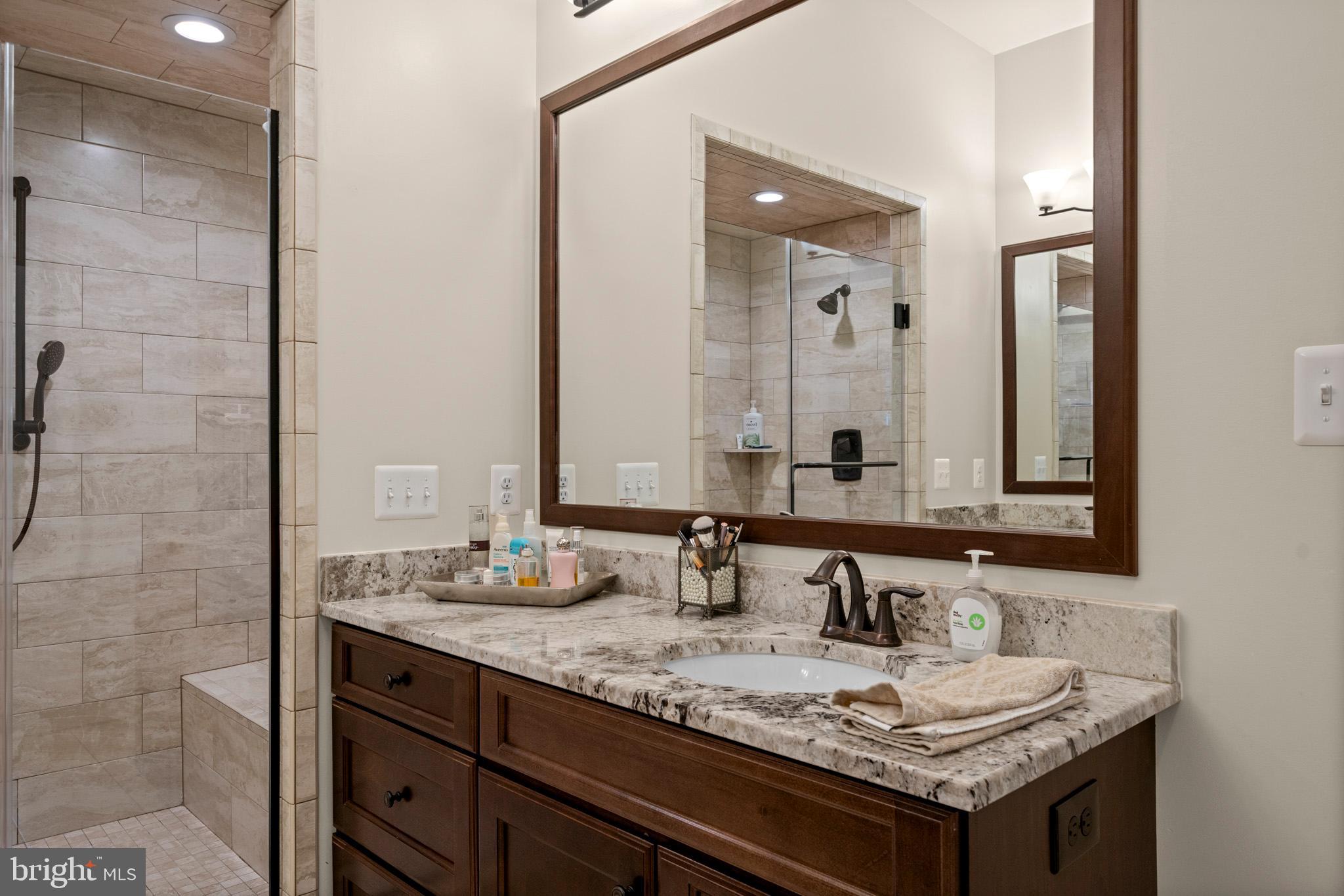 8175 Wheatley Road La Plata, MD 20646 - Photo 49 of 87 Separate vanities