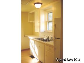 2443 South 13th Street Springfield, IL 62703 - Photo 3 of 9