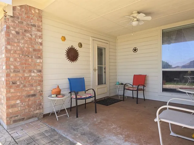 $312,000 | 620 Ridgehill Drive, Burleson, TX 76028