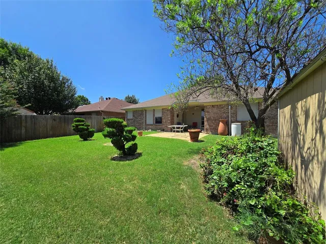 $312,000 | 620 Ridgehill Drive, Burleson, TX 76028