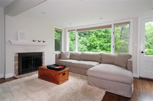 97 Loring Road Weston, MA 02493 - Photo 6 of 19 Gallery Image 6