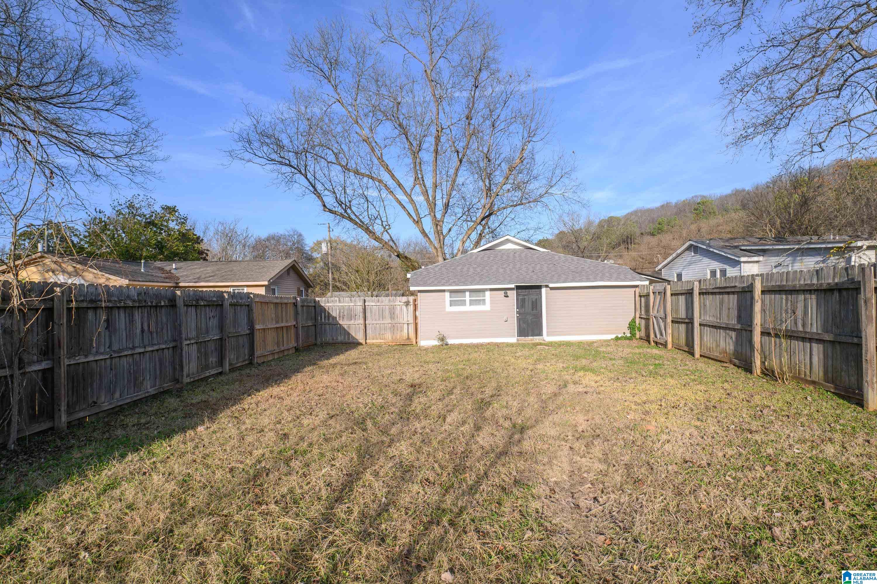 8441 Thomas Avenue Leeds, AL 35094 - Photo 34 of 37