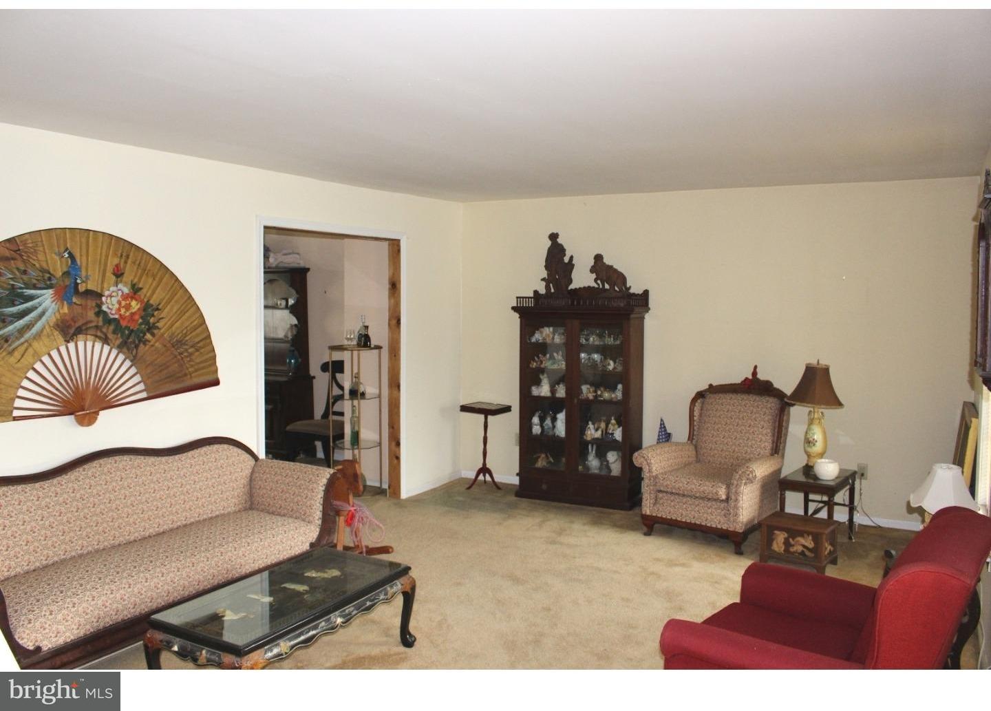 74 Compass Road Parkesburg, PA 19365 - Photo 2 of 15 Living Room