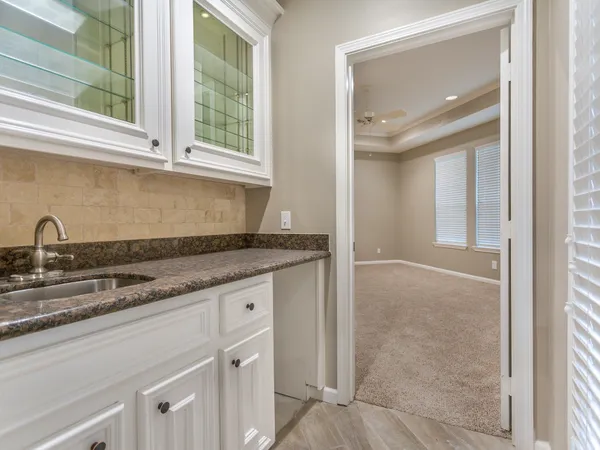 $2,395 | 11519 Aspenway Drive, Houston, TX 77070