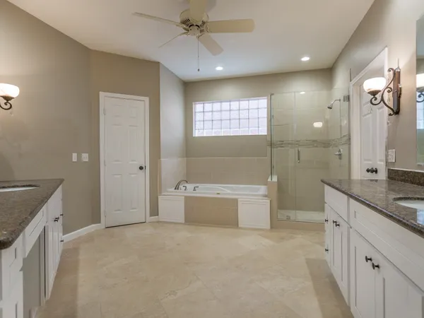 $2,395 | 11519 Aspenway Drive, Houston, TX 77070